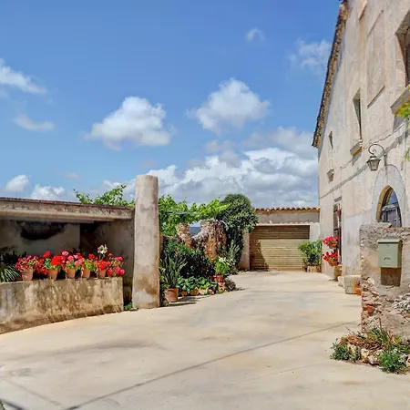 Masia Torres By Hello Homes *