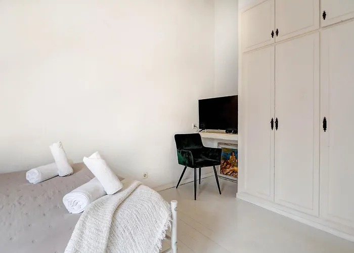 Villa Masia Torres By Hello Homes