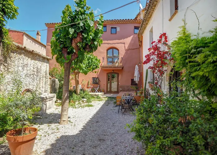 Masia Torres By Hello Homes Вилла